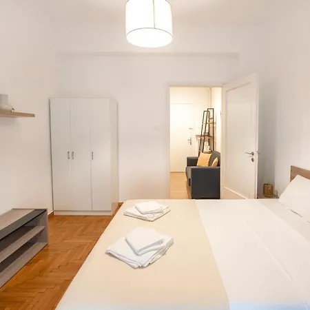 ευρύχωρο στο κουκάκι Apartment Athens